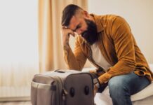 If you’re booking a hotel this month watch out for 5 red flags