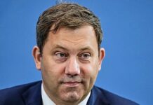 German vice-chancellor weighs deploying EU anti-coercion measures against Trump