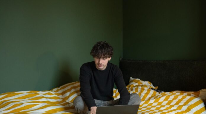 Pour Parcoursup, « on le rend acteur de ses recherches, mais on ne lui met pas une pression dingue » : paroles de parents (sur) investis ou démunis