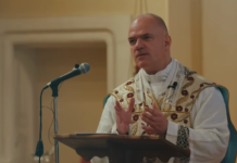 Le Vatican demande à la Fraternité sacerdotale Saint-Pie X, communauté intégriste, de « suspendre » son intention d’ordonner des évêques