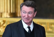 Wayne Gretzky’s relationship with Trump gets backing from ex-NHL star