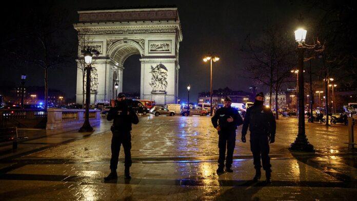 1771031241_police-in-front-of-arc-de-triomphe.jpg