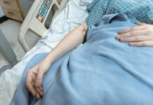 se rendre malade jusqu’à en mourir