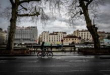 Neuf interpellations dans l’enquête sur la mort de Quentin Deranque, la Jeune Garde mise en cause, LFI dans la tourmente