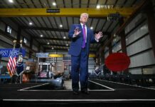 Censuré par la Cour suprême sur les droits de douane, Donald Trump confronté aux limites de son pouvoir