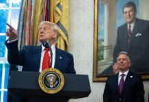 Donald Trump se demande pourquoi Téhéran n’a pas déjà « capitulé » après le déploiement militaire des Etats-Unis, selon son émissaire Steve Witkoff