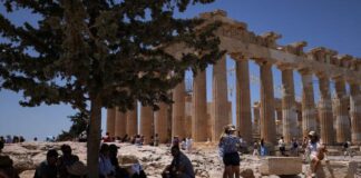 En Grèce, le risque d’une économie trop dépendante du tourisme