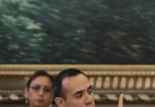 Au Pérou, le président, José Jeri, à son tour menacé de destitution par le Congrès