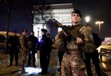 L’attaque au couteau de l’Arc de Triomphe illustre la difficulté du suivi des radicalisés sortis de détention