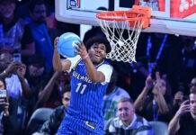 Magic’s Jase Richardson falls on dunk attempt