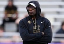 Deion Sanders gives emotional eulogy for quarterback Dominiq Ponder