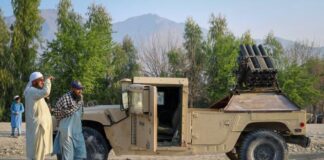 Entre l’Afghanistan et le Pakistan, les affrontements se poursuivent, des explosions entendues à Kaboul