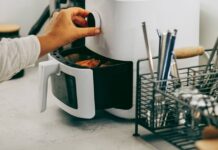 How I keep my air fryer clean for weeks using a 10p product