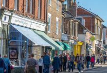 Popular charity shop confirms 88 closures as clothing brand shuts more stores